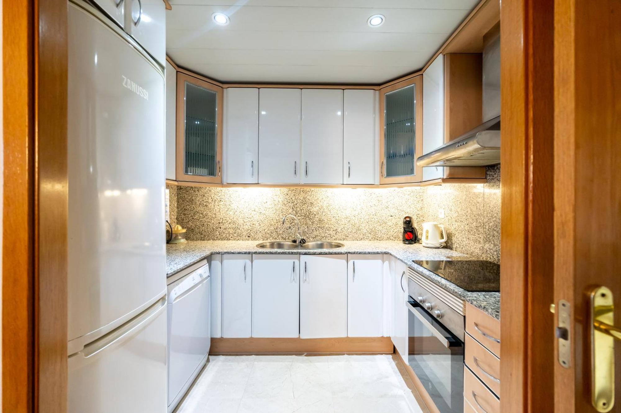 Apartament Comfy Downtown + Private Terrace Barcelona Zewnętrze zdjęcie