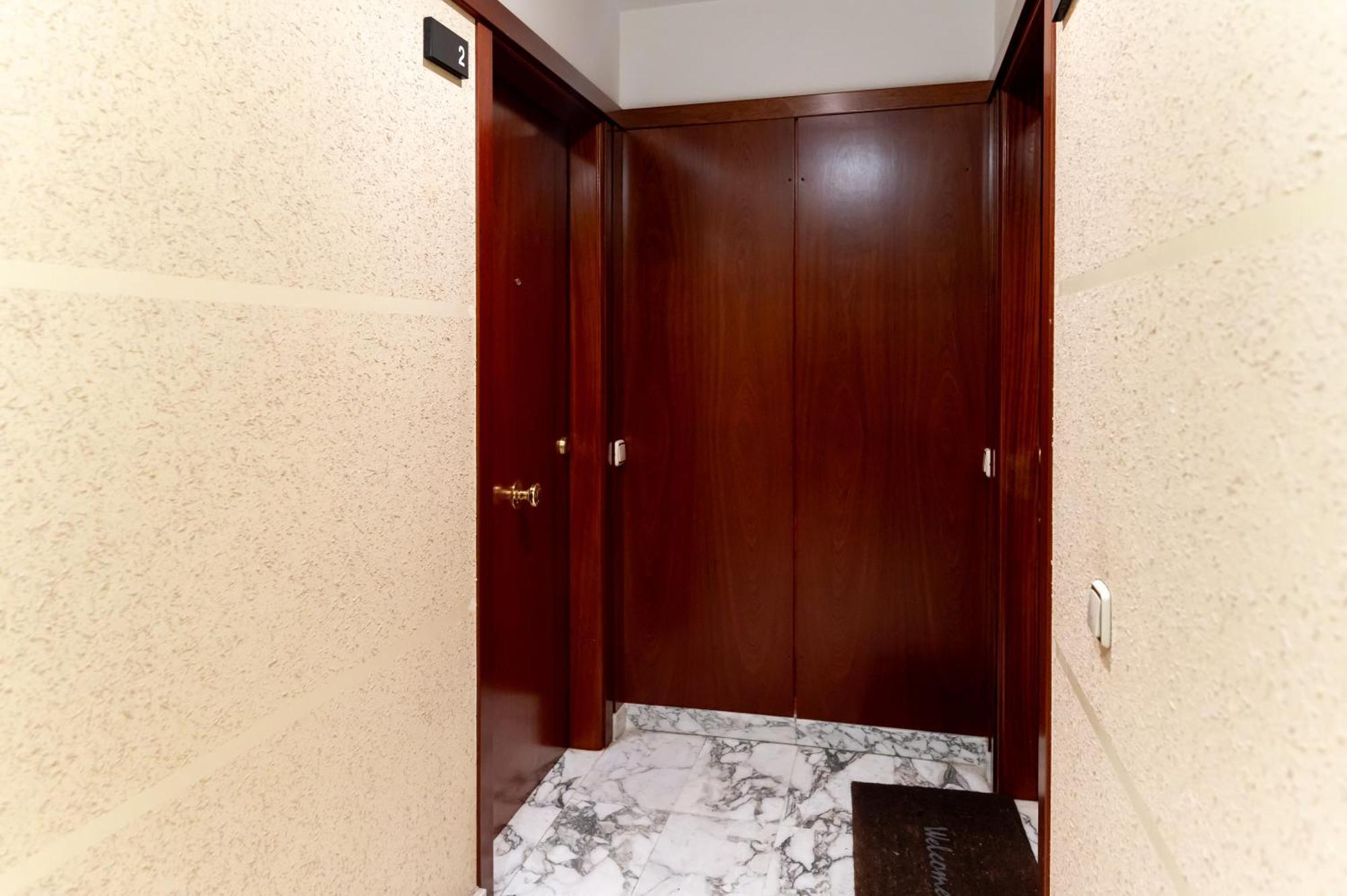 Apartament Comfy Downtown + Private Terrace Barcelona Zewnętrze zdjęcie