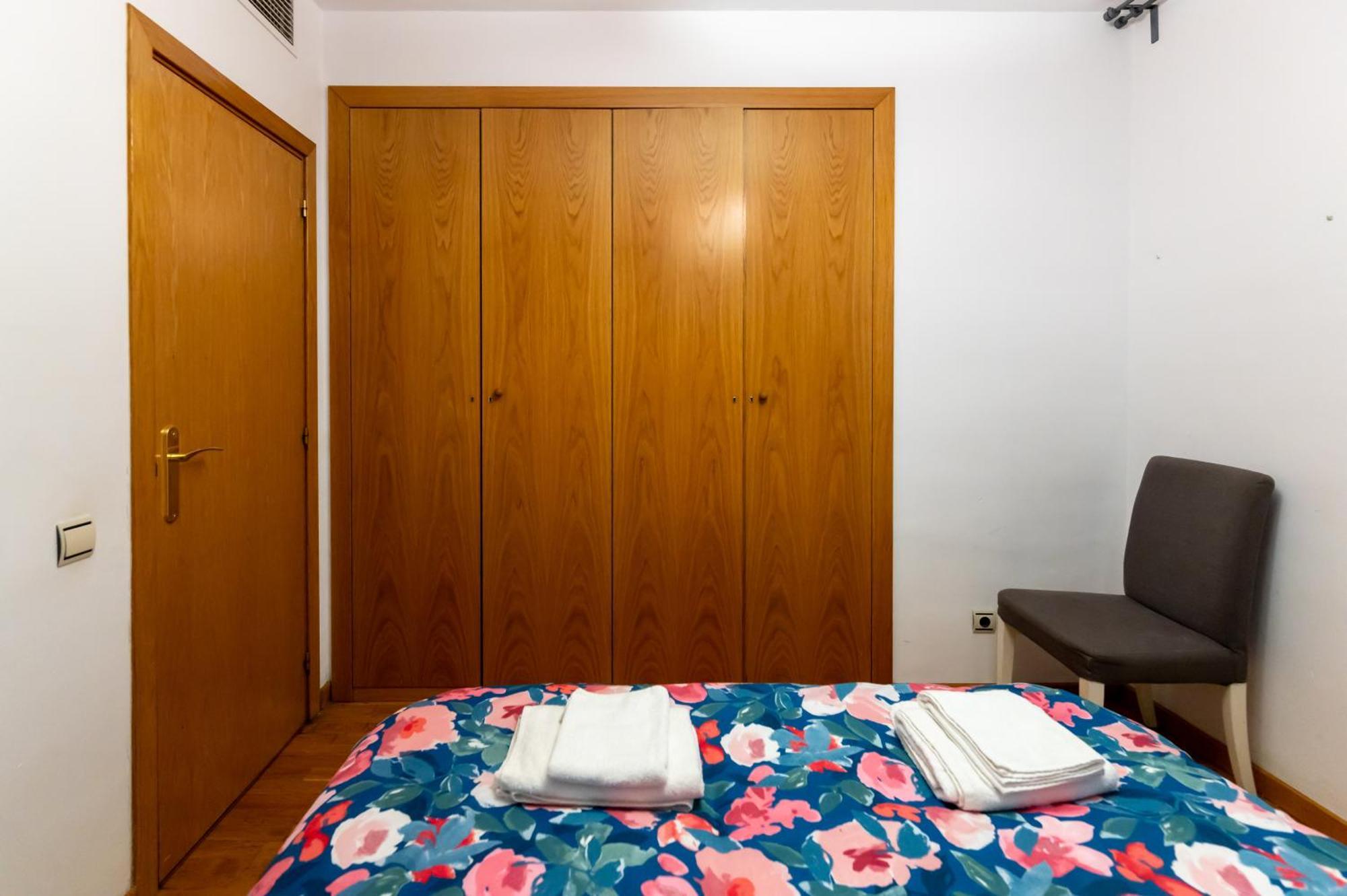 Apartament Comfy Downtown + Private Terrace Barcelona Zewnętrze zdjęcie